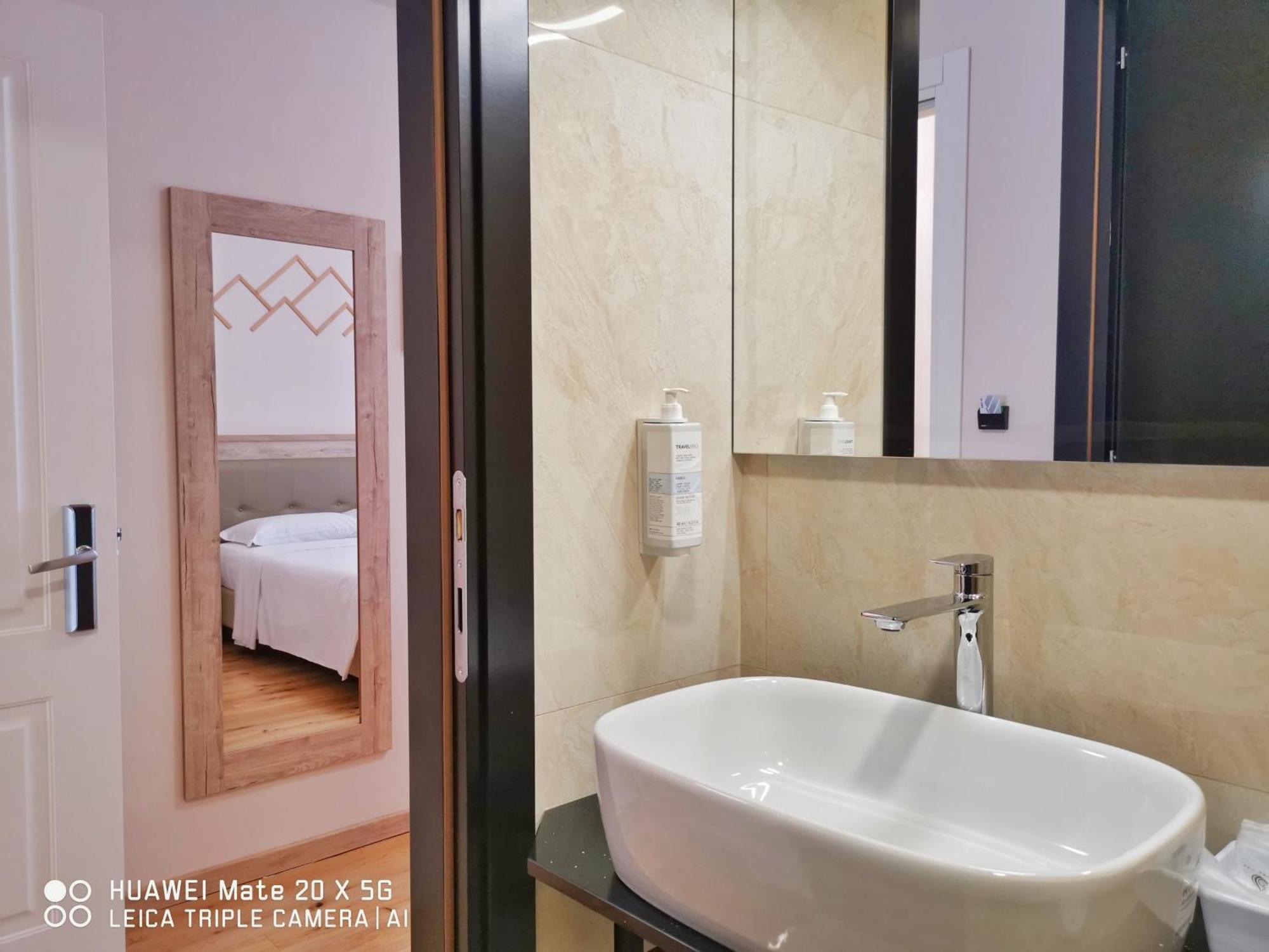 Guesthouse Central Station Group - Via Ponte Seveso 18 Milano Ngoại thất bức ảnh
