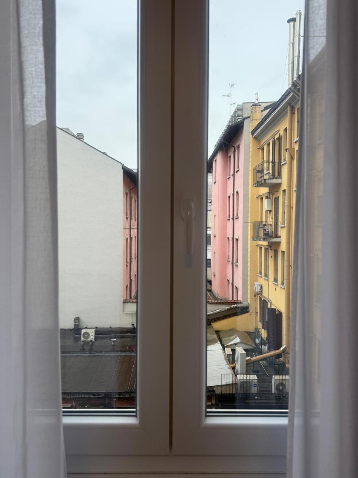 Guesthouse Central Station Group - Via Ponte Seveso 18 Milano Ngoại thất bức ảnh